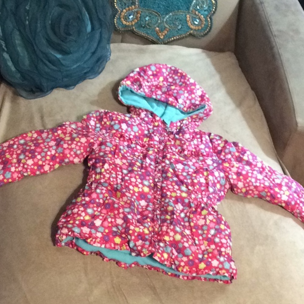 Pistachio puffer jacket